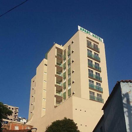 Manhattan Apart Hotel Caratinga Экстерьер фото