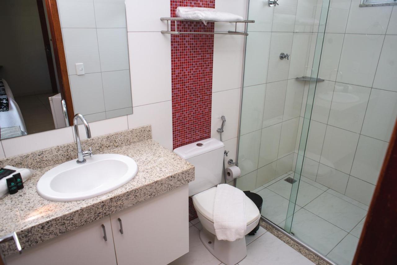 Manhattan Apart Hotel Caratinga Экстерьер фото