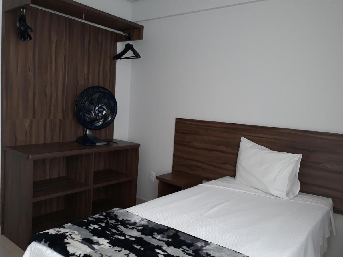 Manhattan Apart Hotel Caratinga Экстерьер фото