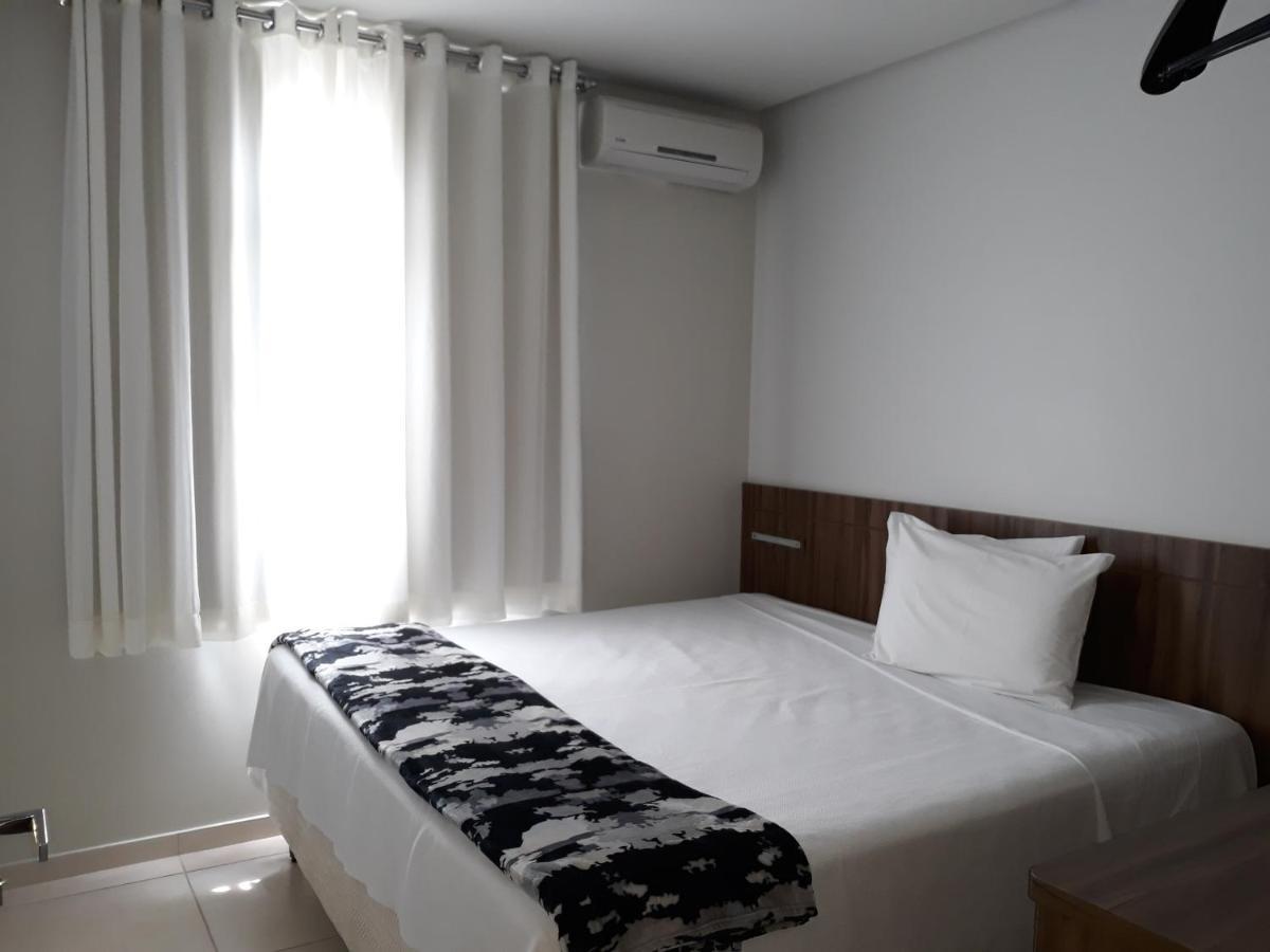 Manhattan Apart Hotel Caratinga Экстерьер фото